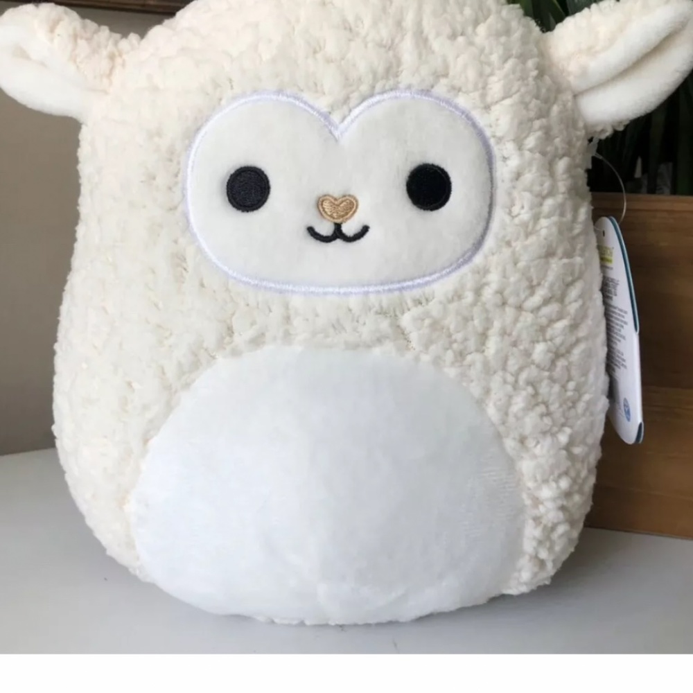 Sophie the Lamb squishmallow